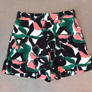 Nine West Women's Casual Flowy Vacation Shorts Medium Tropical Floral Print NWT